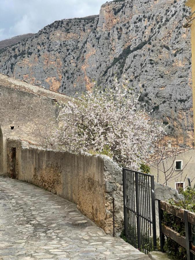 La Magara Bed & Breakfast Civita Eksteriør bilde