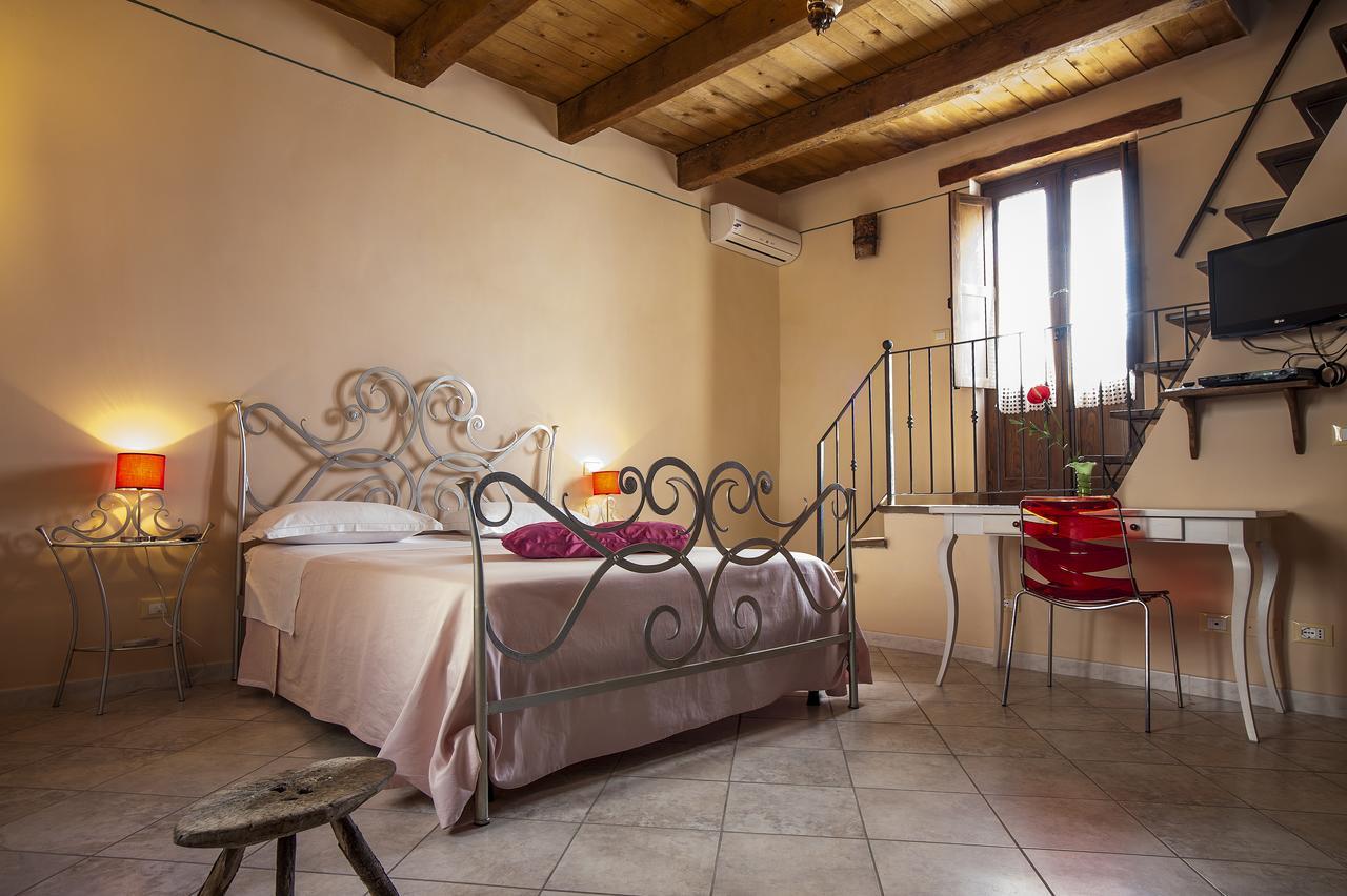 La Magara Bed & Breakfast Civita Eksteriør bilde